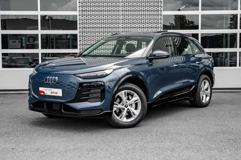 Audi Q6 e-tron (2025)