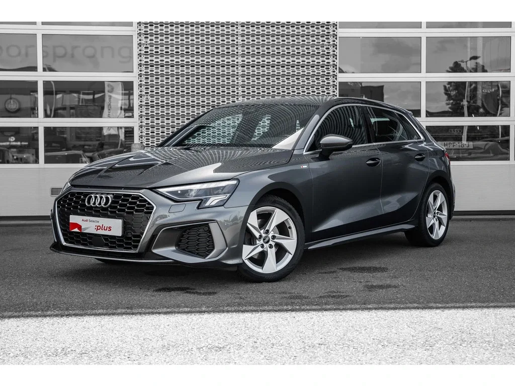 Audi A3 (2022) — foto 1