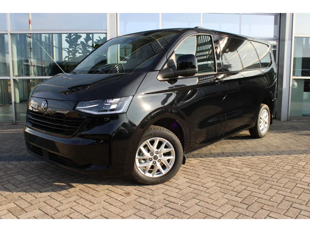 Volkswagen Transporter (2024) — foto 1