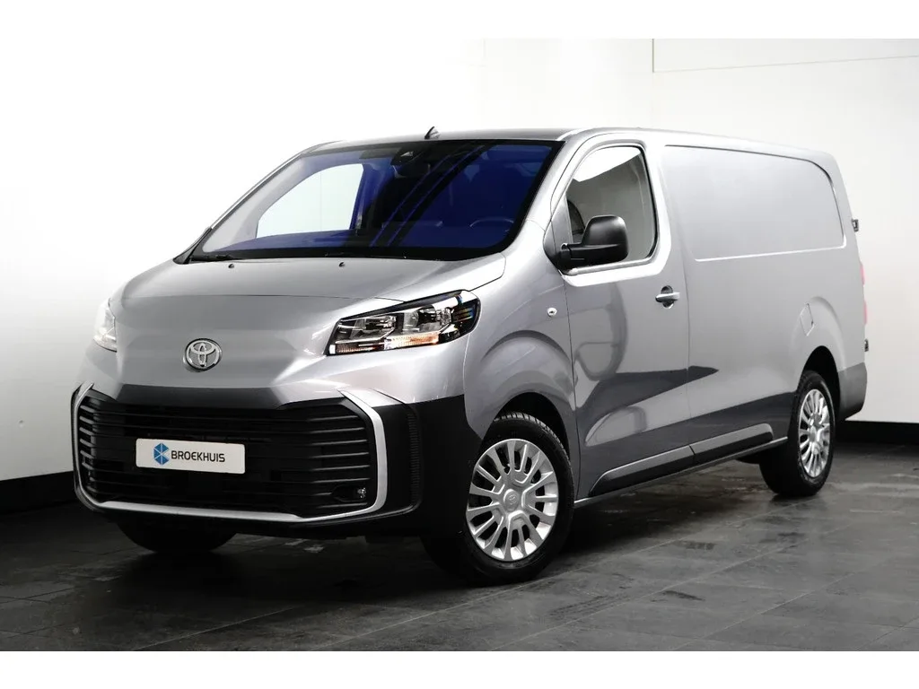 Toyota Proace (2024) — foto 1
