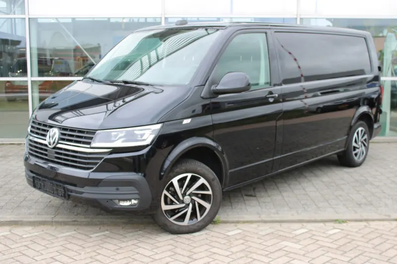 Volkswagen Transporter (2024)