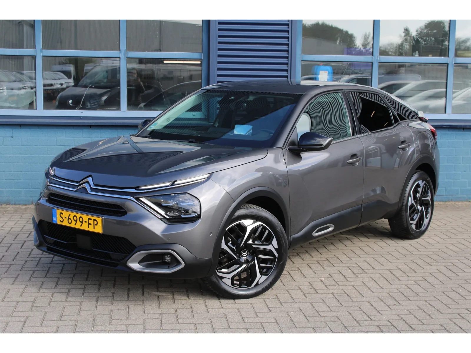 Citroën C4 (2023) — foto 1