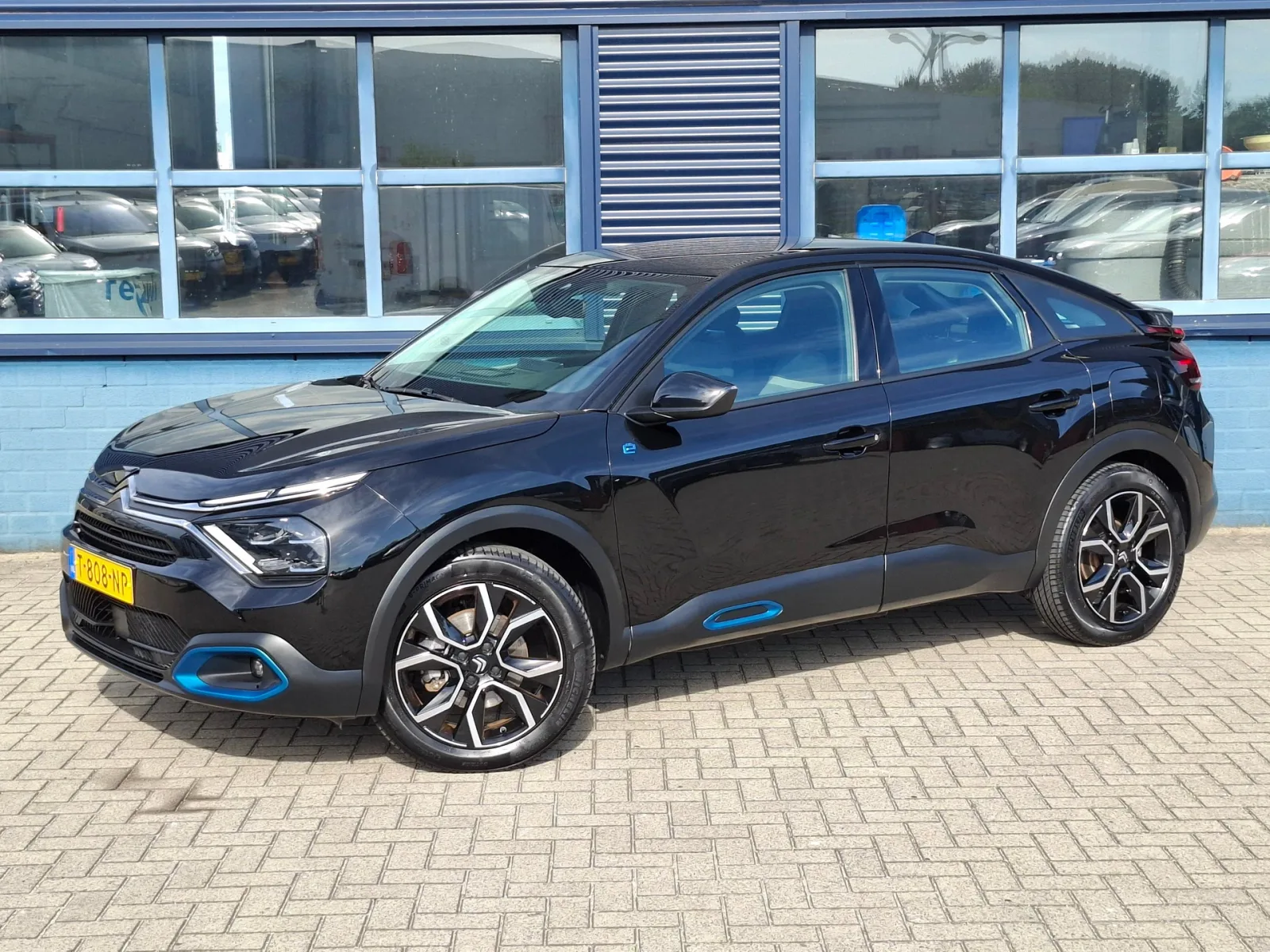 Citroën ë-C4 (2023) — foto 1
