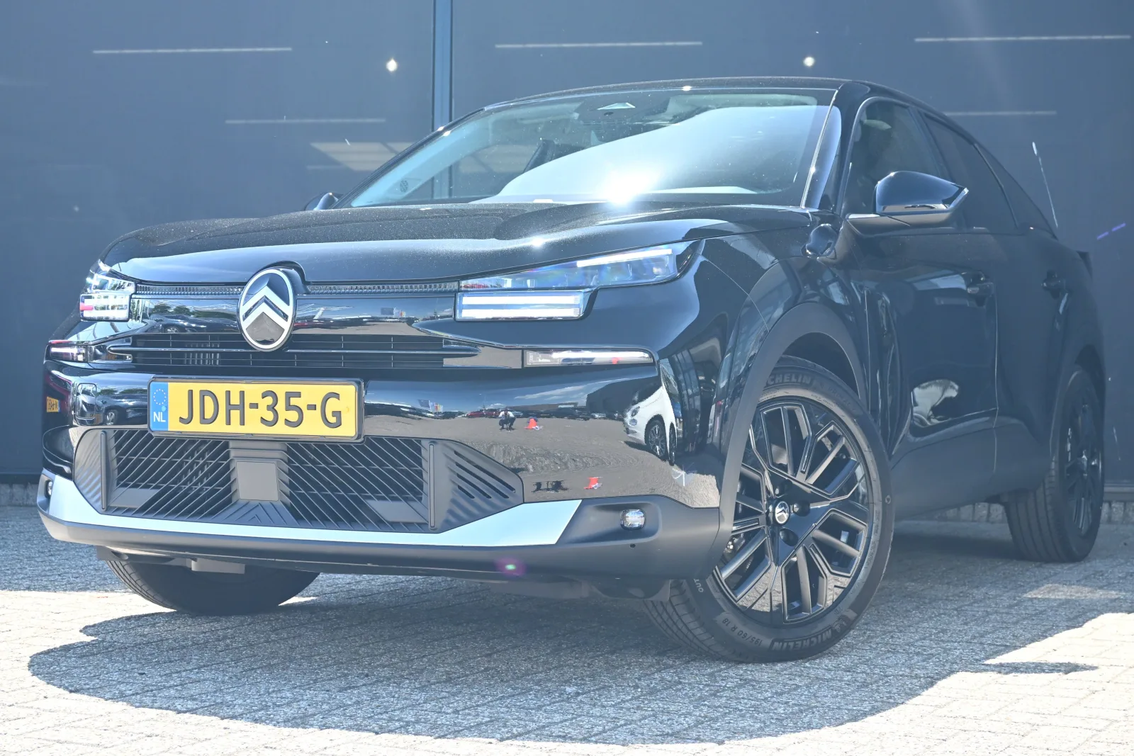 Citroën C4 (2025) — foto 1