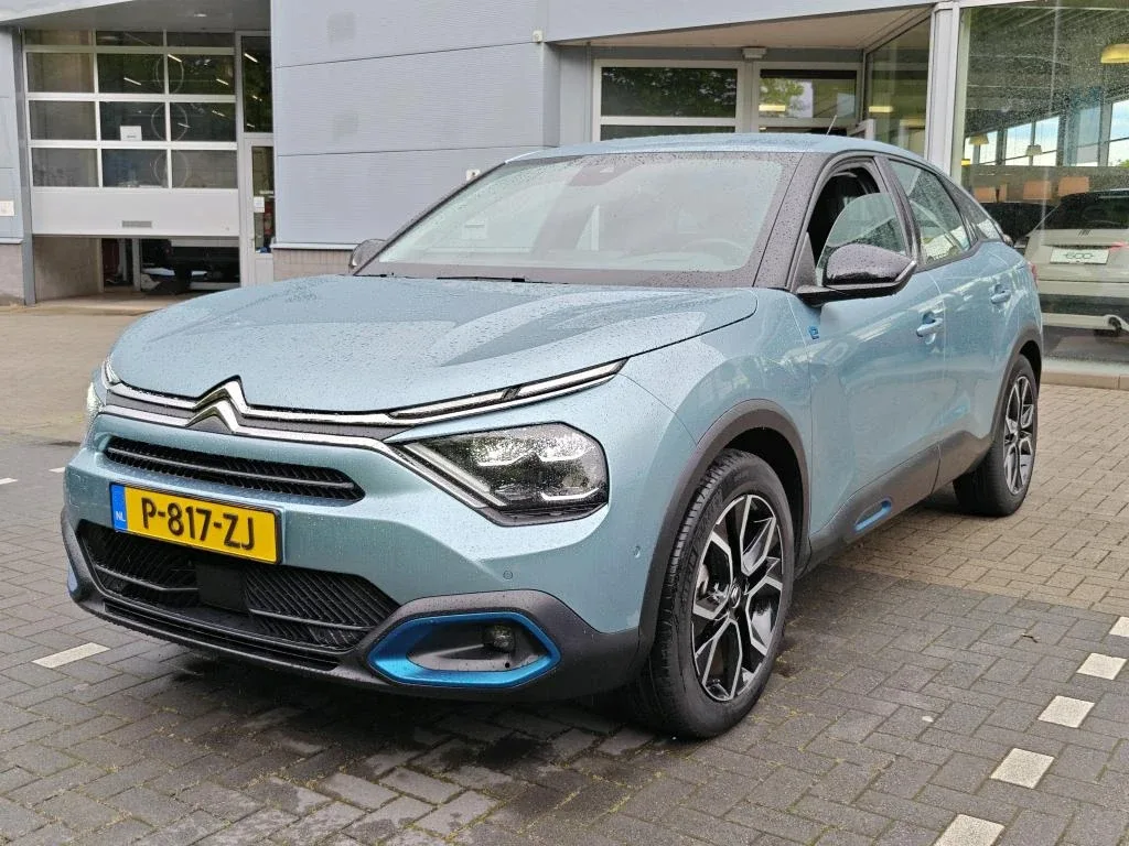 Citroën ë-C4 (2022) — foto 1