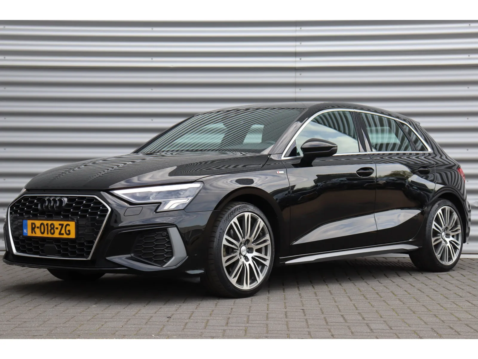 Audi A3 (2022) — foto 1