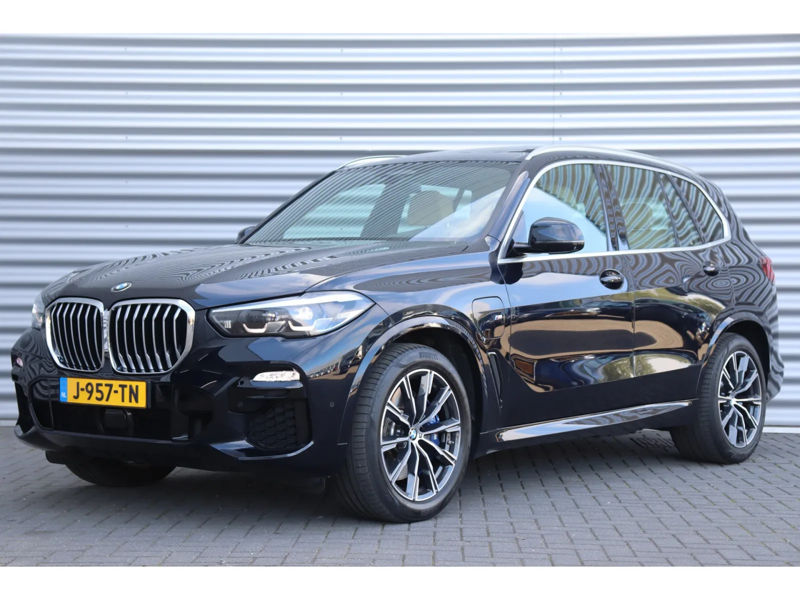 BMW X5 (2020) — foto 1
