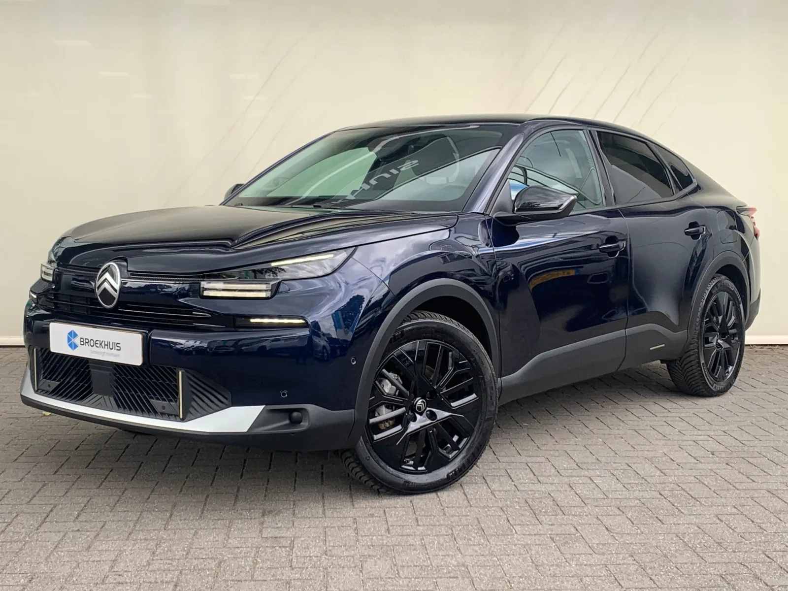 Citroën ë-C4 (2025) — foto 1