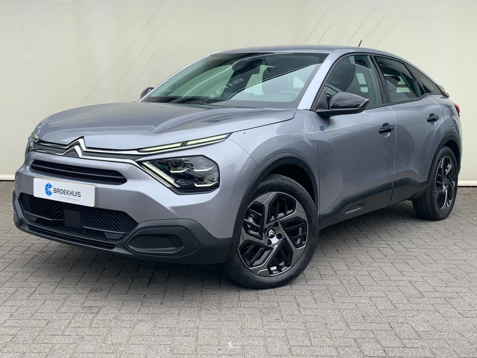 Citroën ë-C4 (2024) — foto 1