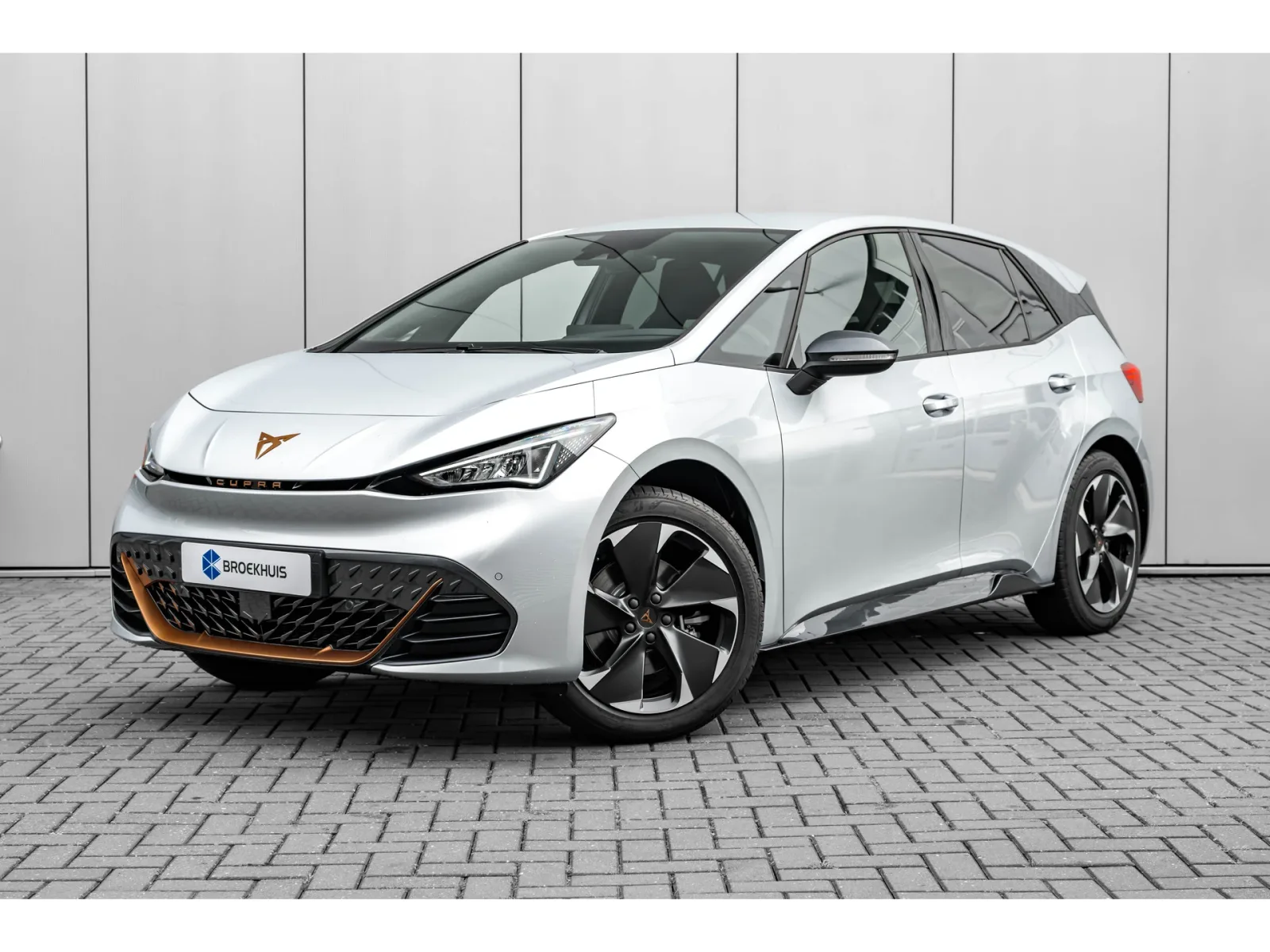 CUPRA Born (2026) — foto 1