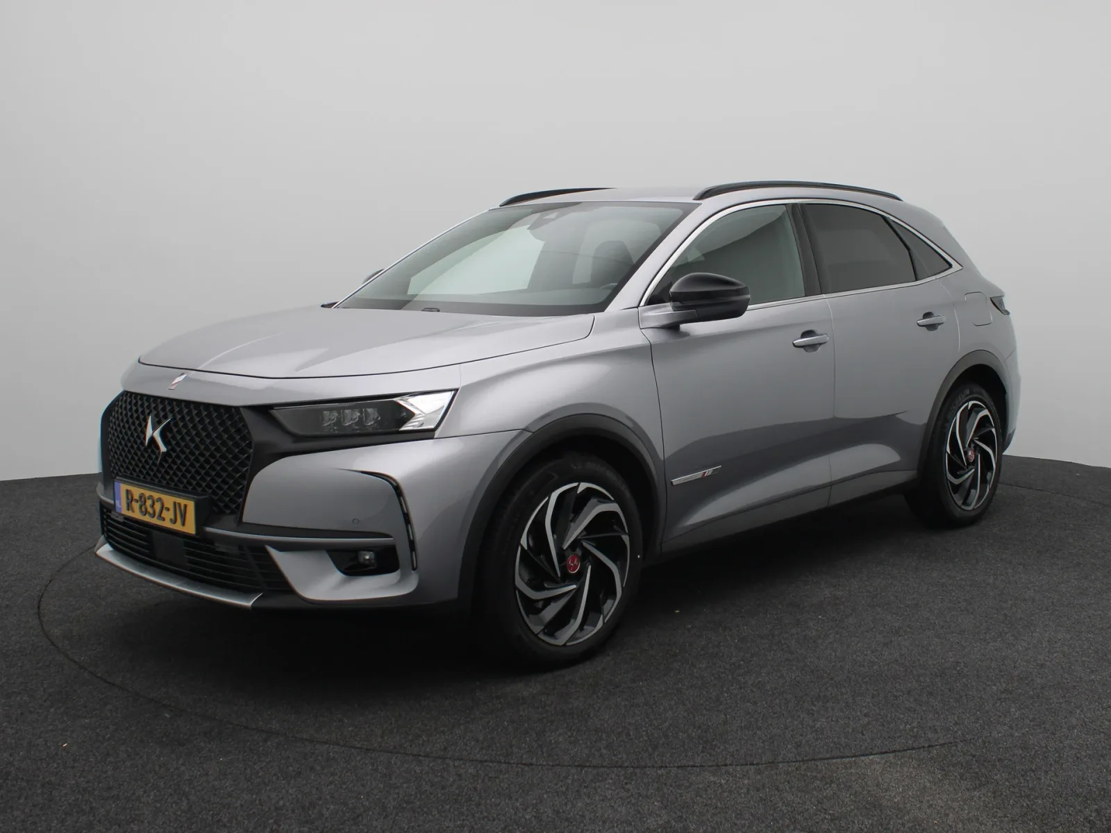 DS 7 (2021) — foto 1