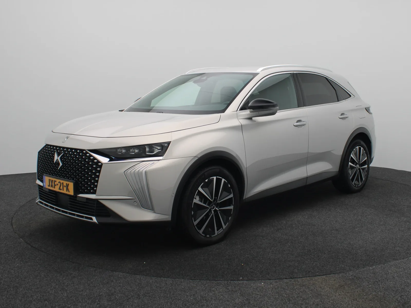 DS 7 (2024) — foto 1