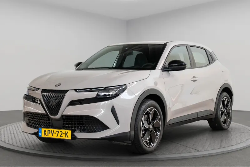 Alfa Romeo Junior (2025)