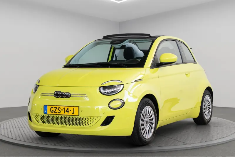 Fiat 500C (2025)