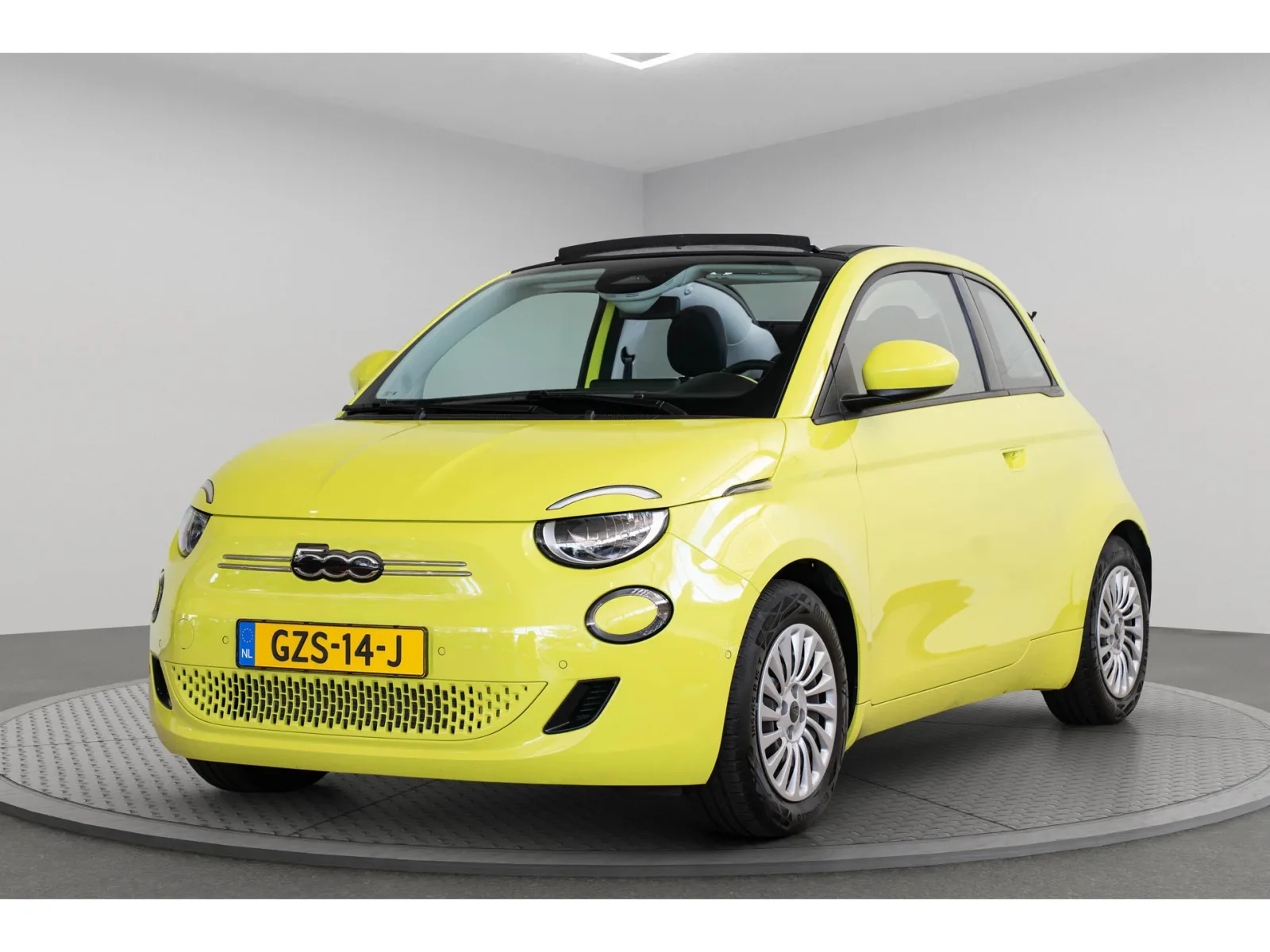 Fiat 500C (2025) — foto 1