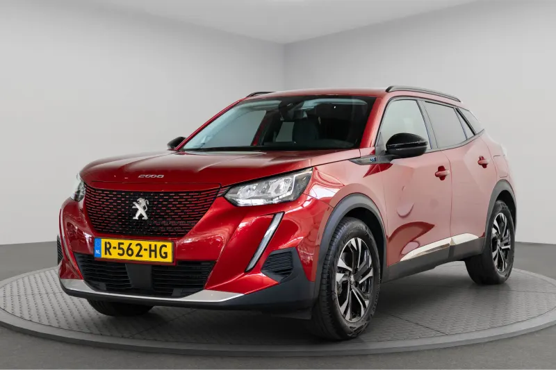 Peugeot e-2008 (2022)