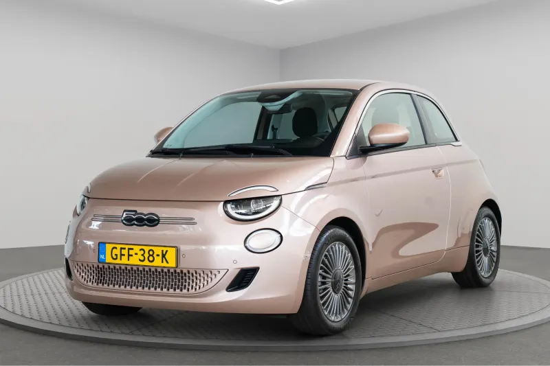 Fiat 500e (2024)