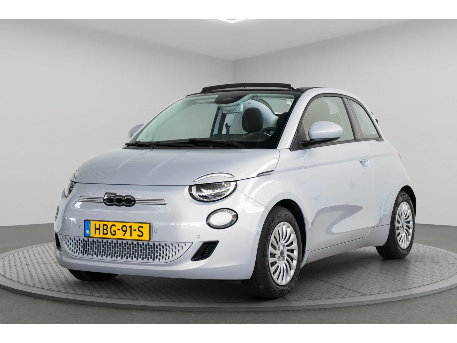 Fiat 500C (2025) — foto 1