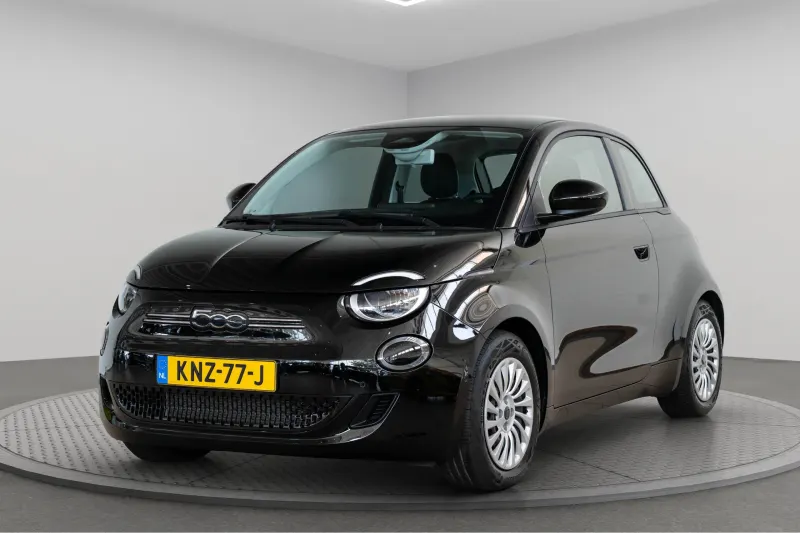 Fiat 500e (2023)