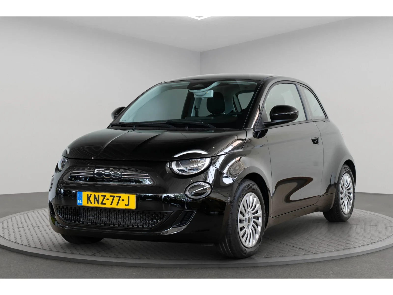 Fiat 500e (2023) — foto 1
