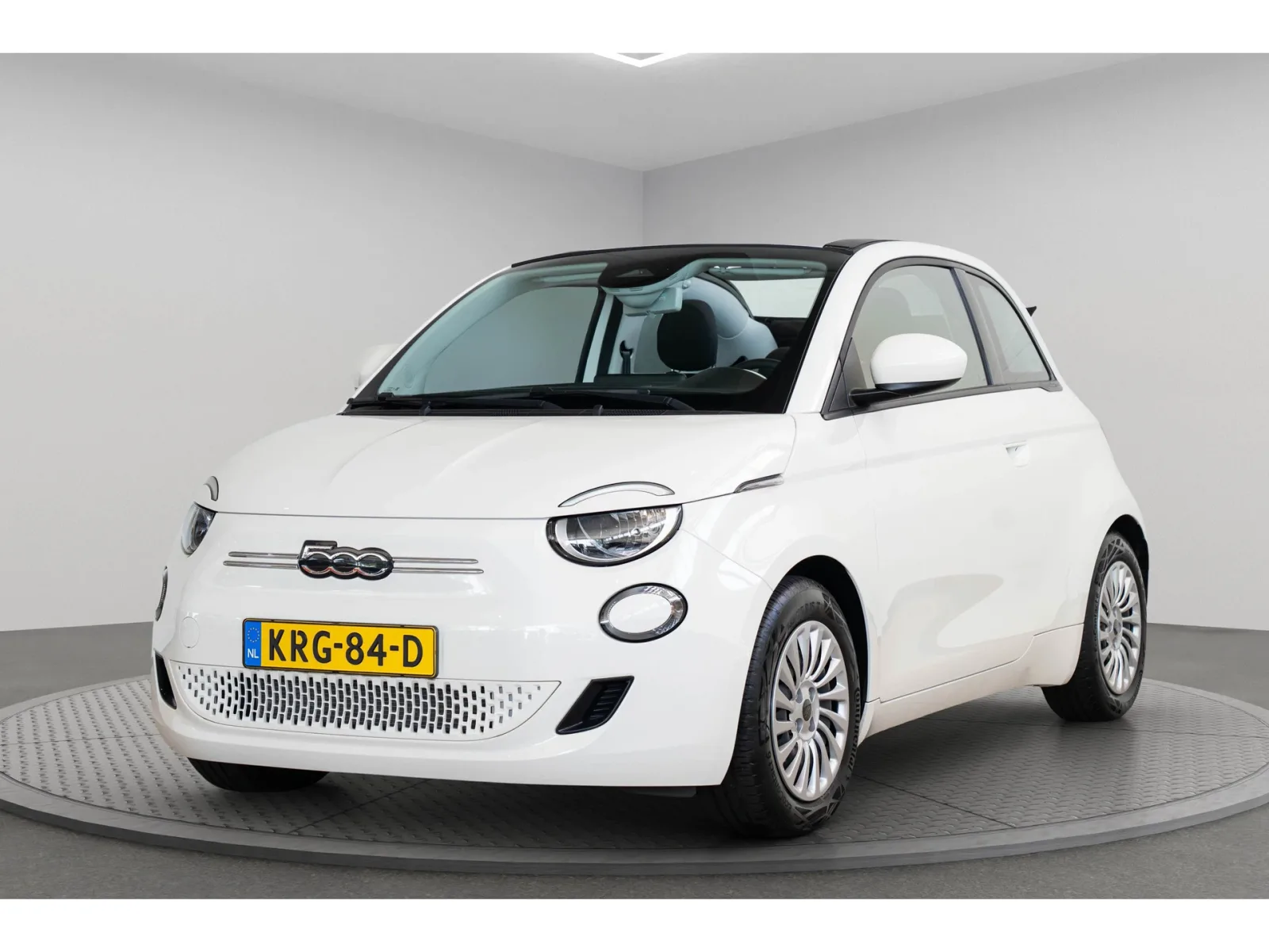 Fiat 500C (2023) — foto 1
