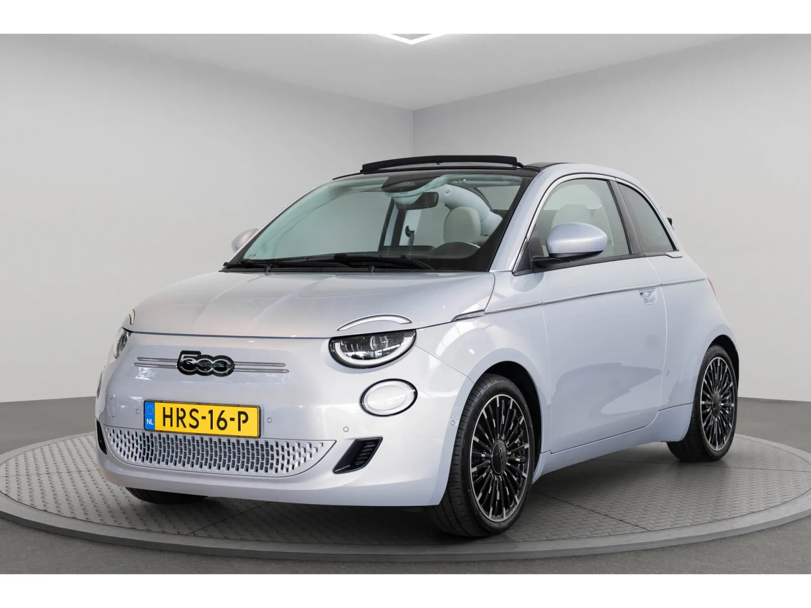 Fiat 500C (2025) — foto 1
