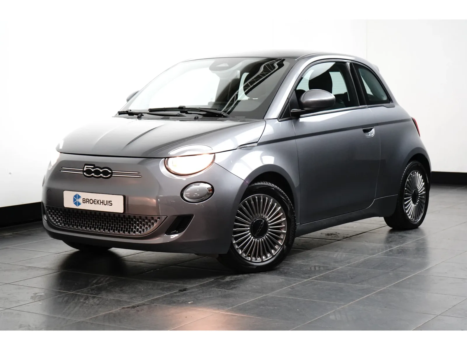 Fiat 500 (2023) — foto 1