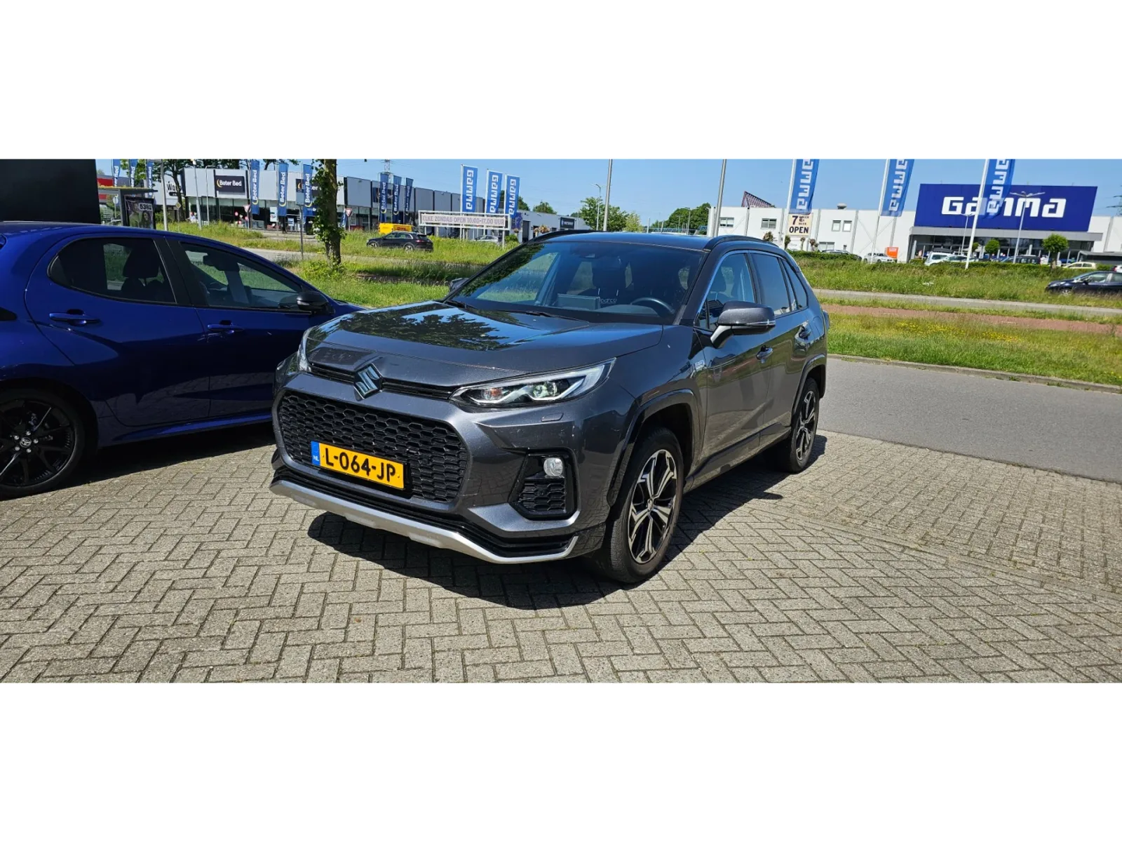 Suzuki Across (2021) — foto 1