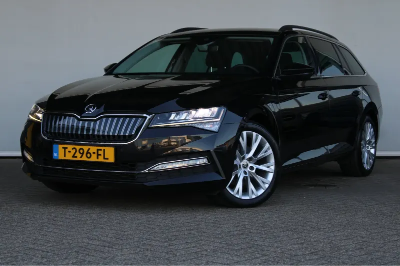 Škoda Superb (2020)