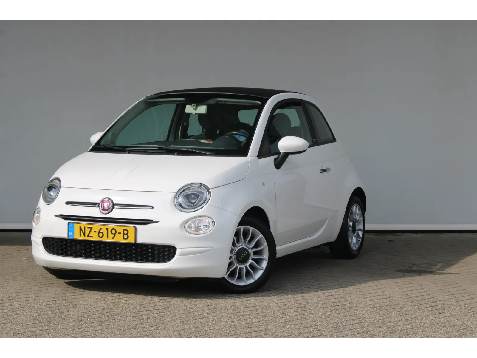 Fiat 500C (2017) — foto 1
