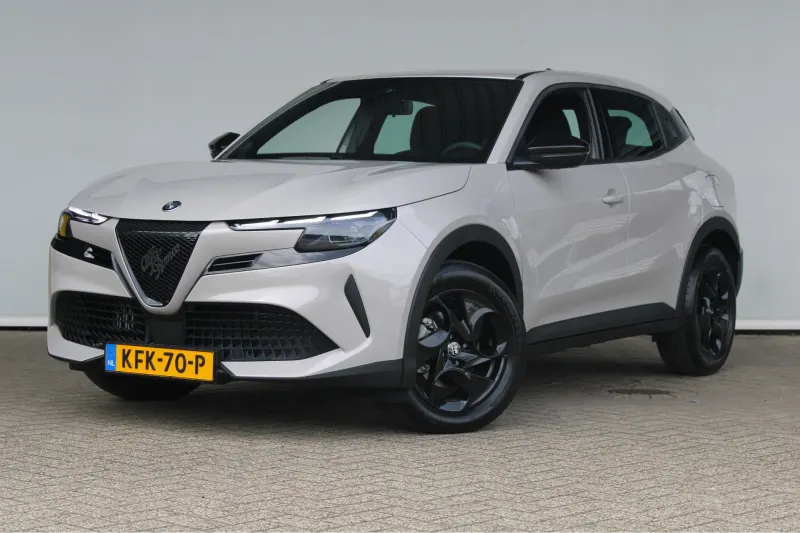 Alfa Romeo Junior (2025)