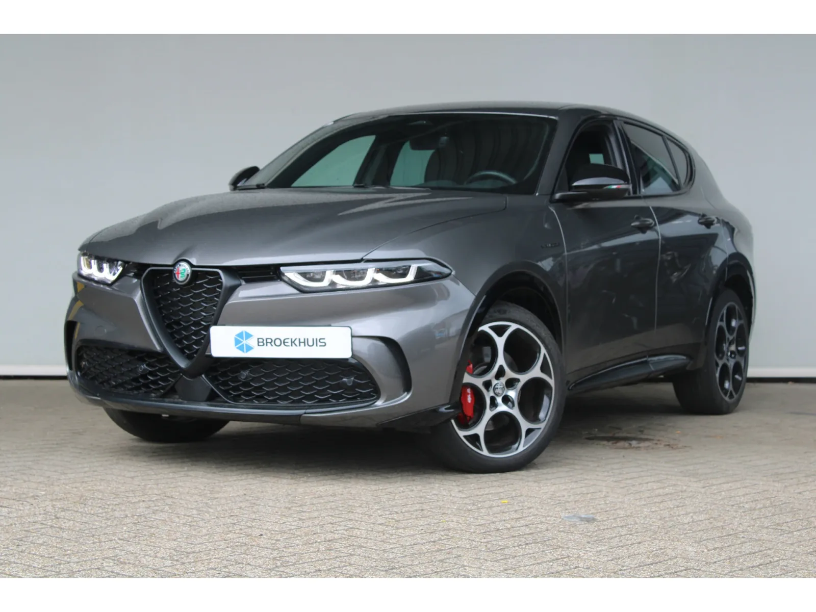Alfa Romeo Tonale (2025) — foto 1