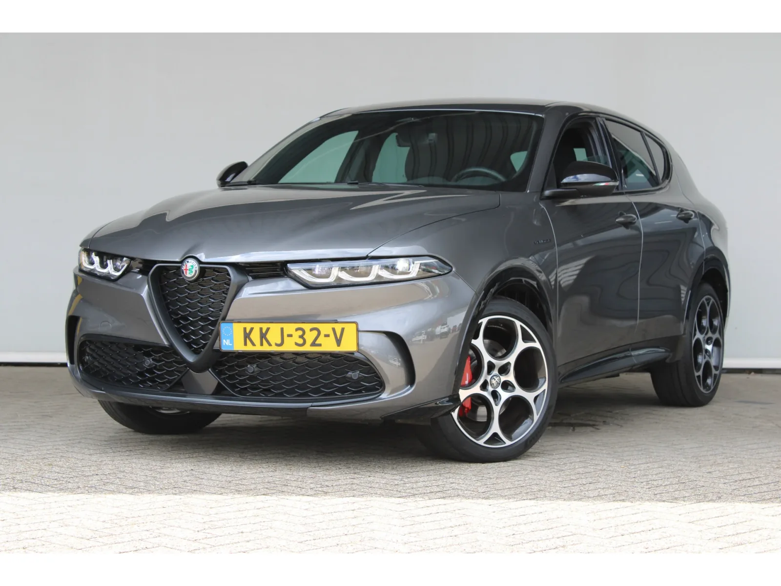 Alfa Romeo Tonale (2025) — foto 1