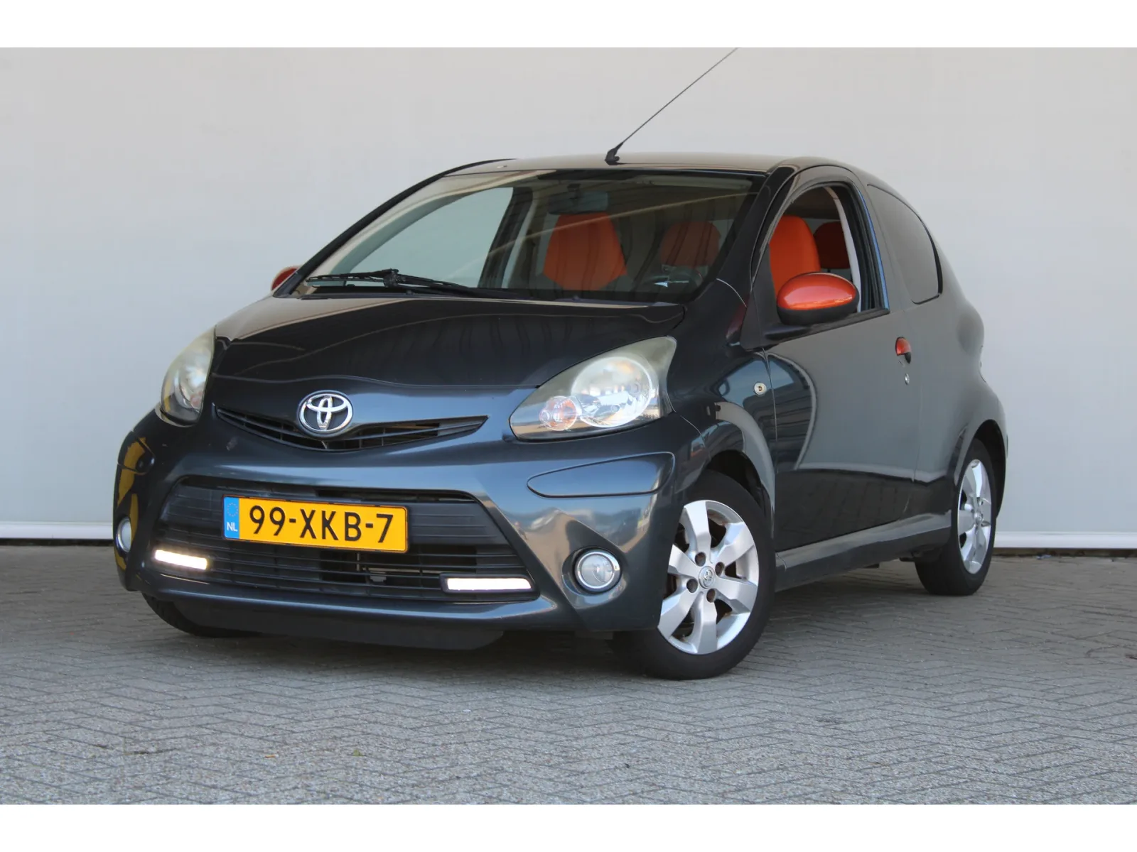 Toyota Aygo (2012) — foto 1