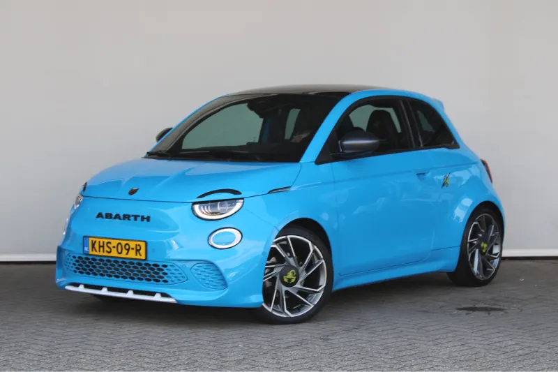 Fiat 500 (2023)