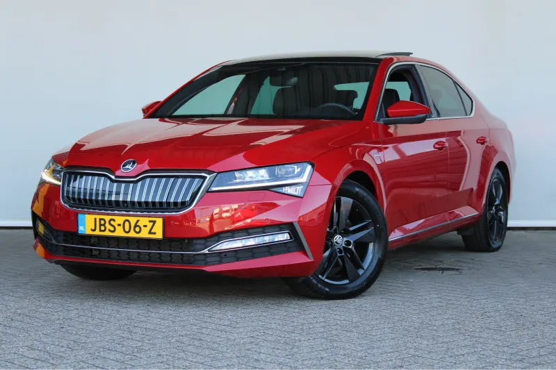 Škoda Superb (2022)