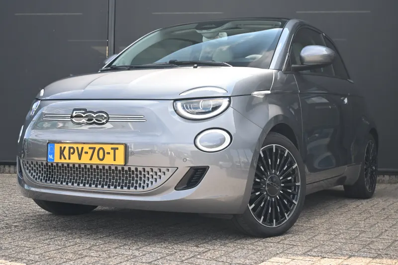 Fiat 500e (2023)