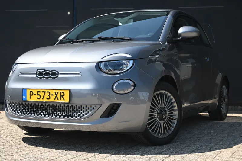 Fiat 500e (2022)