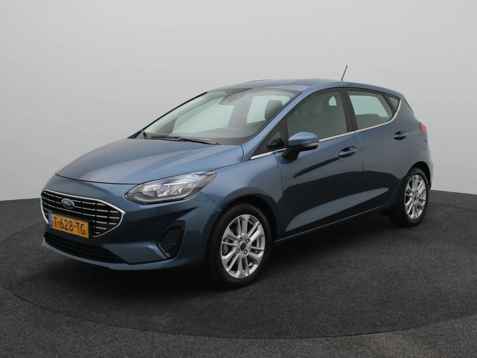 Ford Fiesta (2023) — foto 1
