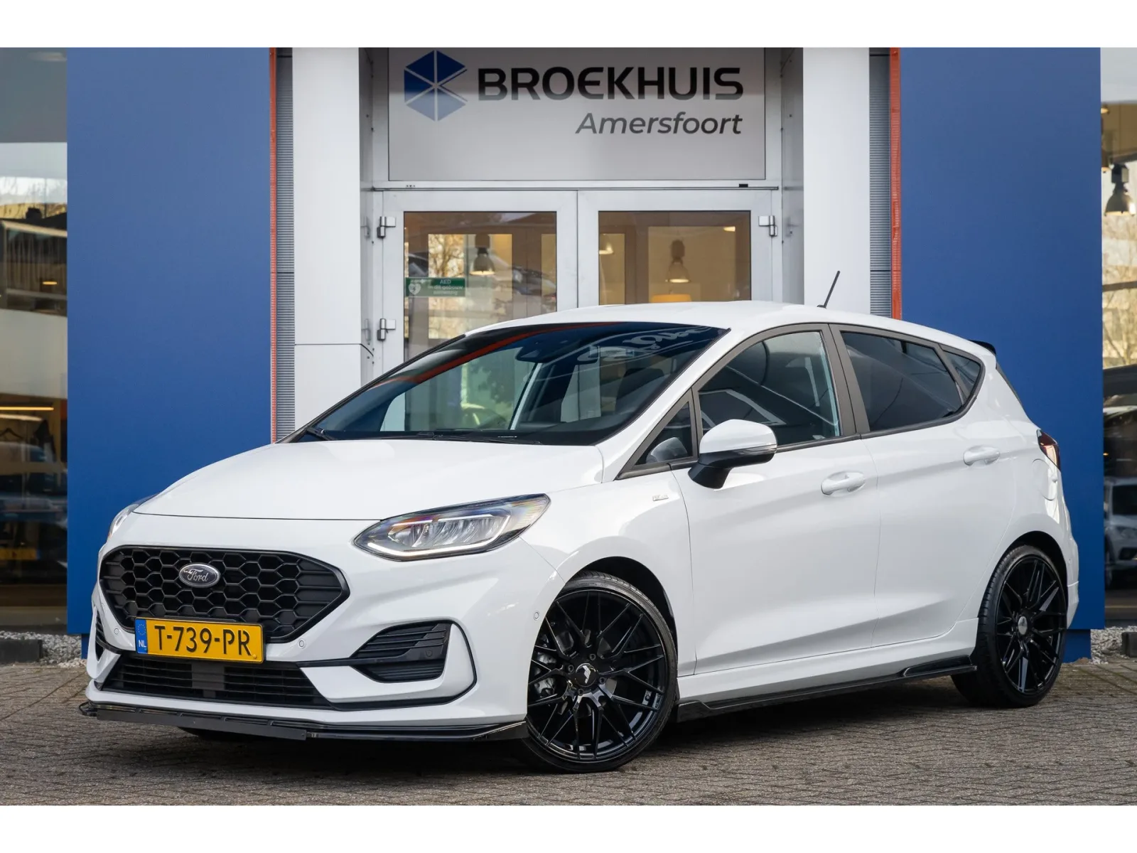 Ford Fiesta (2023) — foto 1