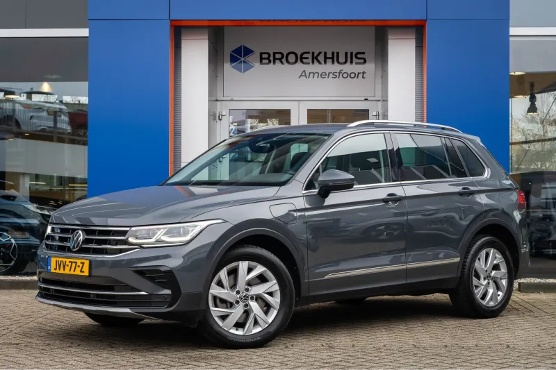 Volkswagen Tiguan (2022)