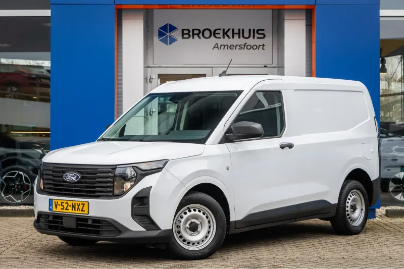Ford Transit Courier (2024)