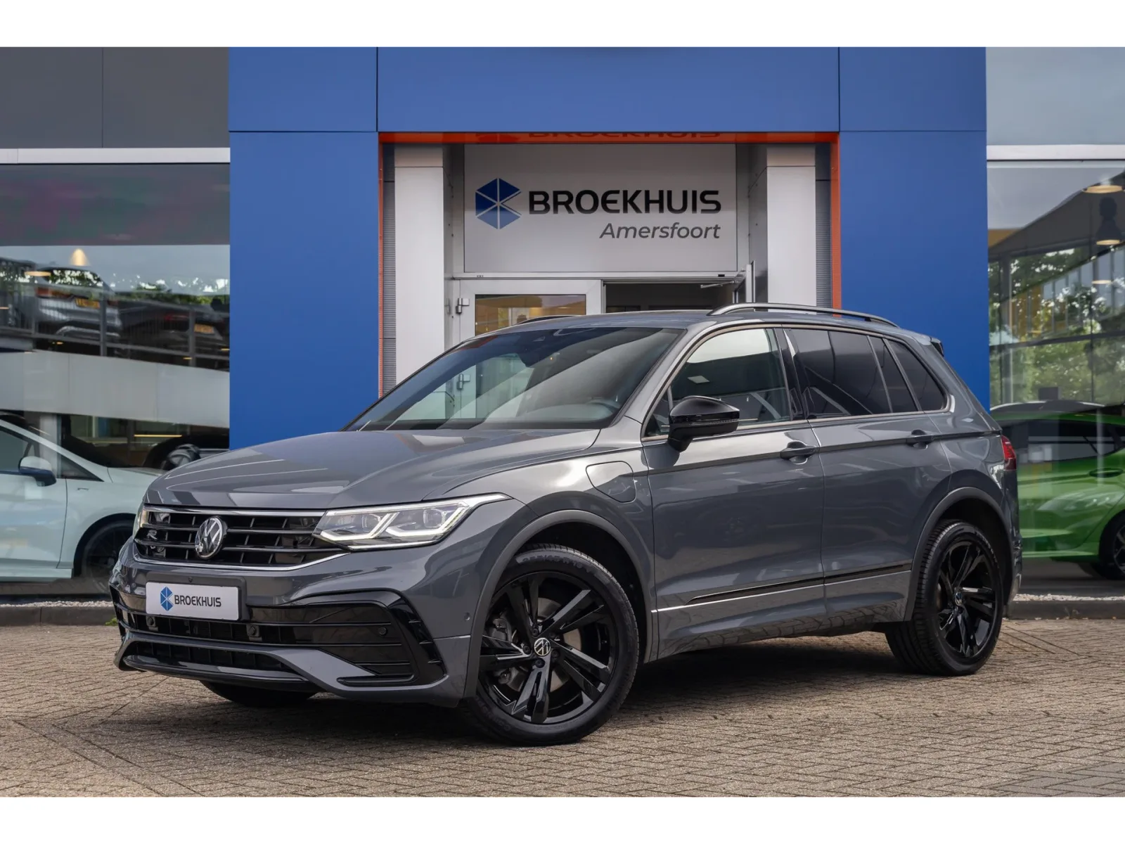 Volkswagen Tiguan (2023) — foto 1