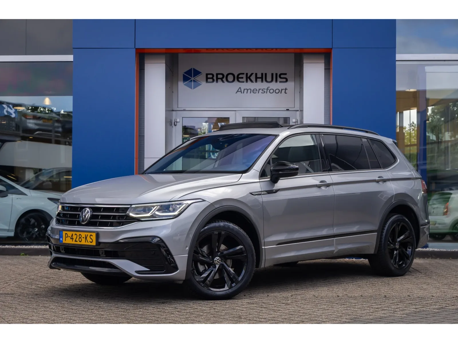 Volkswagen Tiguan (2022) — foto 1