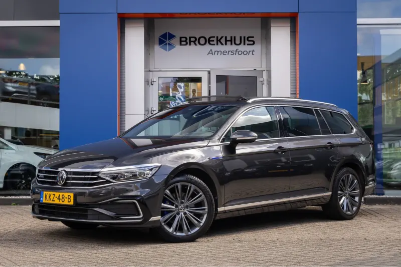 Volkswagen Passat (2023)