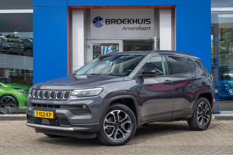 Jeep Compass (2023)