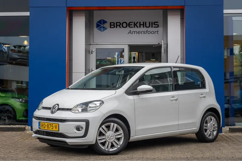 Volkswagen Up! (2017)
