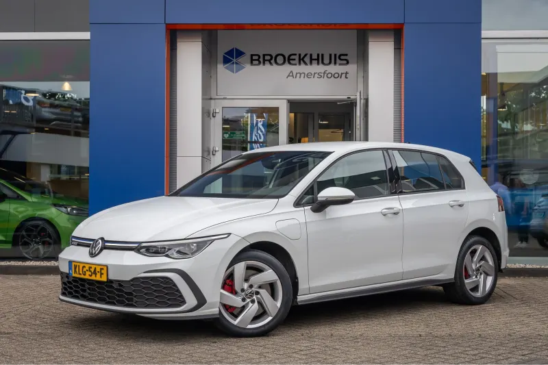 Volkswagen Golf (2022)