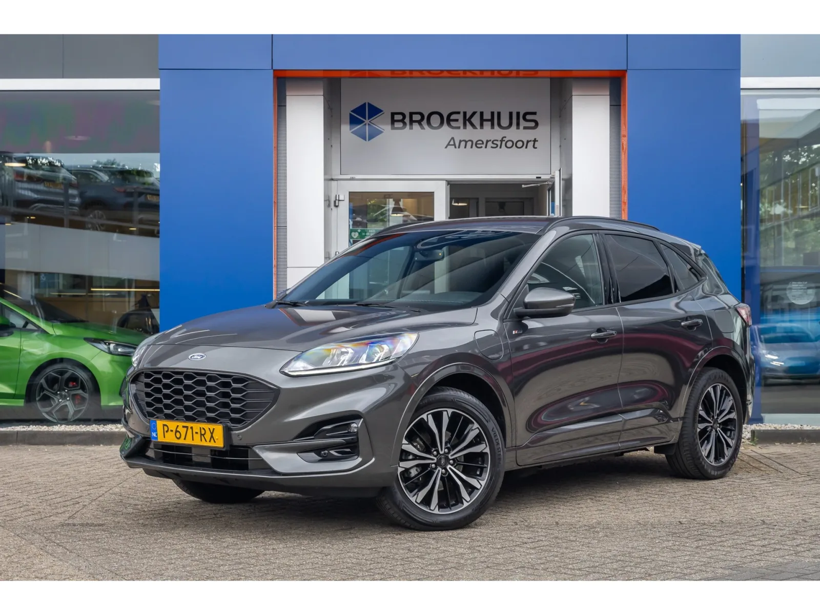 Ford Kuga (2022) — foto 1