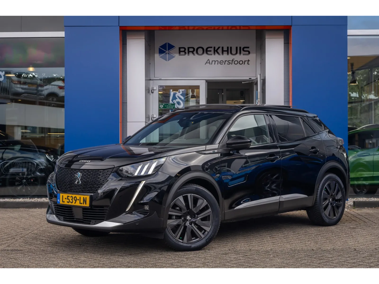 Peugeot e-2008 (2021) — foto 1